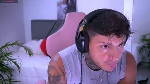 goldenatlasx online show from 04-22-26, 10:44