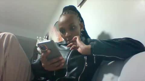 goldenmusexo online show from 04-11-26, 06:45