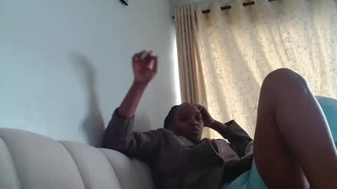 goldenmusexo online show from 04-18-26, 11:36