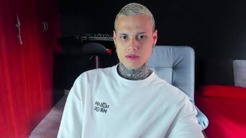 Stiv online show from 03-29-26, 01:55