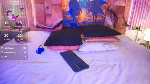 goldilockss15 online show from 10-29-25, 04:48