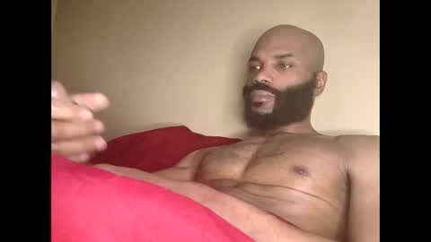 Snapshot of goldmouth_85 chatting on 06-08-26, 04:57 Goldmouth 85 online show from 06-08-26, 04:57