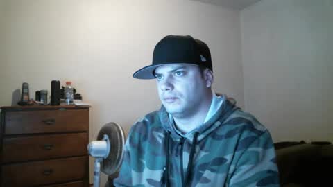 Snapshot of goleafzgo chatting on 02-21-25, 11:10 goleafzgo online show from 02-21-25, 11:10