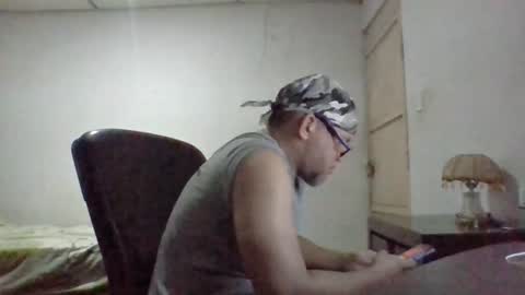 Snapshot of golons17 chatting on 08-01-26, 02:11 golons17 online show from 08-01-26, 02:11