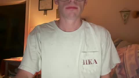 Snapshot of golya_dude chatting on 06-24-26, 01:48 Golya-dude online show from 06-24-26, 01:48