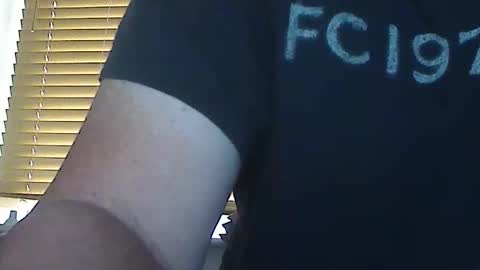 Snapshot of gomezzandthing chatting on 10-11-25, 11:09 Gomez Addams online show from 10-11-25, 11:09