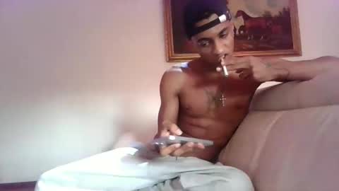 GOMMEZ online show from 10-31-25, 01:34