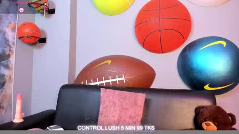 Snapshot of gomory_kitty chatting on 02-27-26, 04:07 gomory_kitty online show from 02-27-26, 04:07