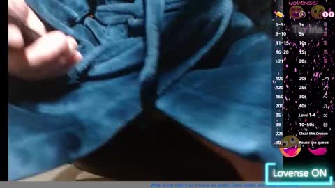 Snapshot of gonfishn chatting on 01-17-25, 11:27 gonfishn online show from 01-17-25, 11:27