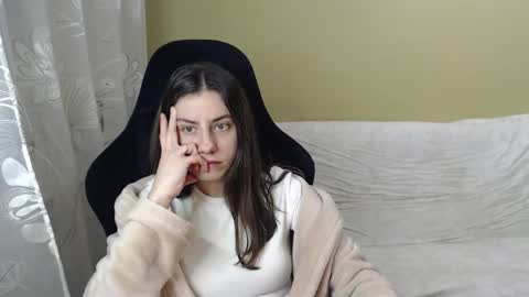 Snapshot of good__night chatting on 03-13-26, 04:57 Elizabeth Effie online show from 03-13-26, 04:57
