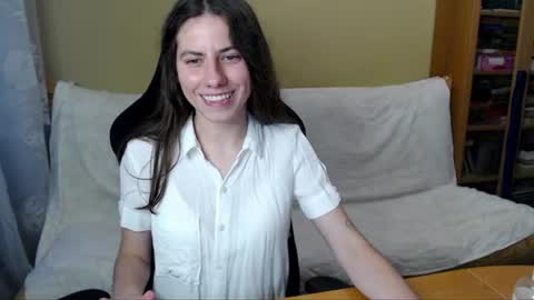 Snapshot of good__night chatting on 07-04-26, 05:08 Elizabeth Effie online show from 07-04-26, 05:08