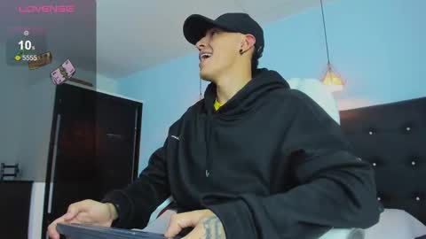 Snapshot of good_sheep chatting on 11-14-25, 03:27 good_sheep online show from 11-14-25, 03:27