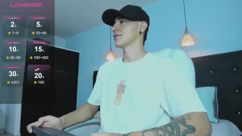 Snapshot of good_sheep chatting on 11-18-25, 03:34 good_sheep online show from 11-18-25, 03:34