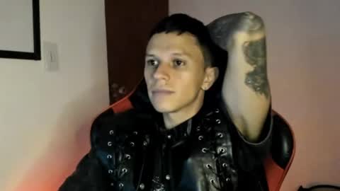 Snapshot of goodboy69i chatting on 04-17-26, 11:19 goodboy69i online show from 04-17-26, 11:19
