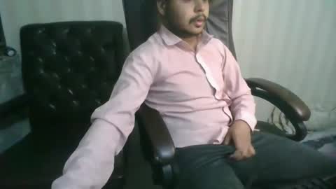 Snapshot of goodfucker3252 chatting on 02-15-25, 02:44 Arab Pronstar online show from 02-15-25, 02:44