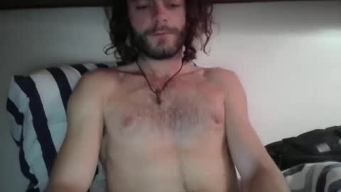 Snapshot of goodleek chatting on 10-20-25, 09:43 gooleek online show from 10-20-25, 09:43