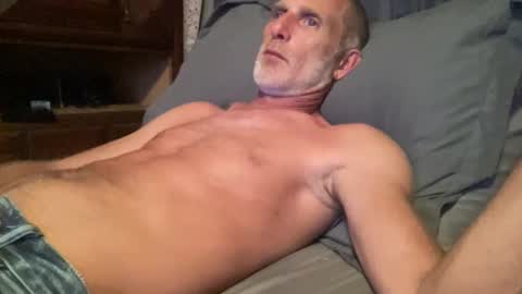 goodwoodguy420 online show from 06-11-26, 02:53