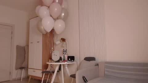 Yulia 24  online show from 04-18-26, 05:06