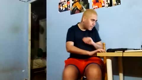 Snapshot of gorak32 chatting on 01-12-26, 07:08 GoraK online show from 01-12-26, 07:08