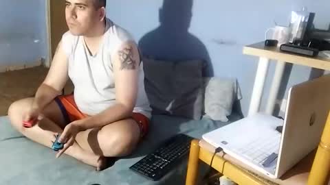 Snapshot of gorak32 chatting on 06-06-26, 10:36 GoraK online show from 06-06-26, 10:36