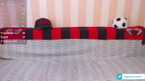 Snapshot of gordonhunt chatting on 03-02-25, 11:39 Gordon Hunt online show from 03-02-25, 11:39