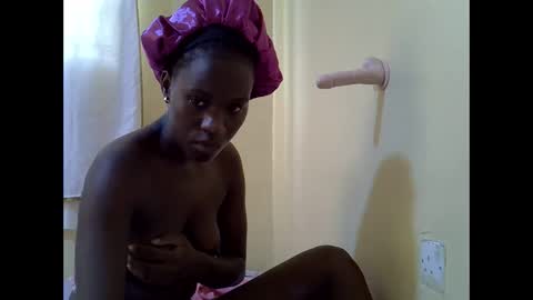 gorgeous_maya1 online show from 03-20-26, 12:43