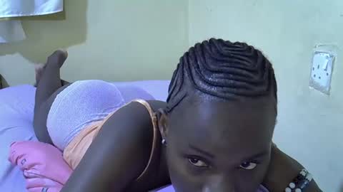 Snapshot of gorgeous_maya1 chatting on 05-05-26, 06:27 gorgeous_maya1 online show from 05-05-26, 06:27