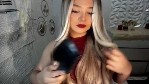 Amanda rose online show from 10-30-25, 08:49