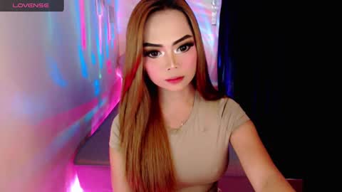 Snapshot of gorgeoustransgirl chatting on 12-02-24, 08:52 Emmy online show from 12-02-24, 08:52