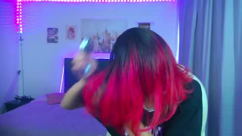 Snapshot of goth_minerva chatting on 04-22-26, 02:07 goth_minerva online show from 04-22-26, 02:07