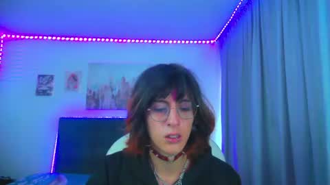 Snapshot of goth_minerva chatting on 06-28-26, 01:28 goth_minerva online show from 06-28-26, 01:28