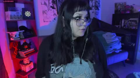 Engel   Please help me to reach 50 thumbs up online show from 11-20-25, 02:34