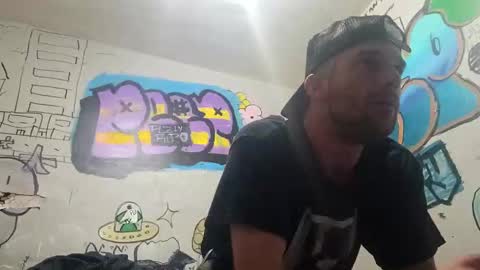 Snapshot of gothboityplz chatting on 09-10-25, 06:24 gothboityplz online show from 09-10-25, 06:24