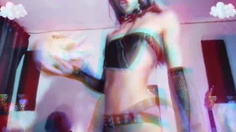 Snapshot of gothicute chatting on 10-04-25, 07:06 online show from 10-04-25, 07:06