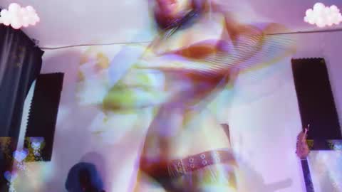 Snapshot of gothicute chatting on 10-23-25, 05:18 online show from 10-23-25, 05:18