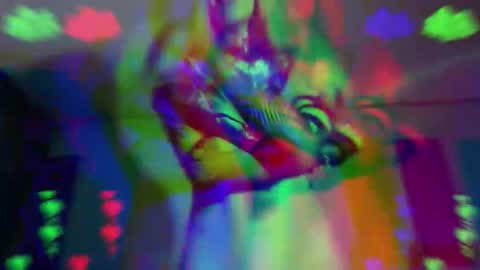 Snapshot of gothicute chatting on 11-27-25, 06:04 online show from 11-27-25, 06:04