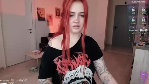 Snapshot of gothkittys chatting on 05-06-26, 02:44 traumfrau Kira angel face devil eyes I SELL A LOT VIDEO IN GALLERY online show from 05-06-26, 02:44