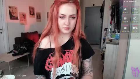 Snapshot of gothkittys chatting on 05-22-26, 12:00 traumfrau Kira angel face devil eyes I SELL A LOT VIDEO IN GALLERY online show from 05-22-26, 12:00
