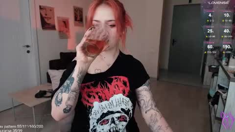 Snapshot of gothkittys chatting on 05-24-26, 12:32 traumfrau Kira angel face devil eyes I SELL A LOT VIDEO IN GALLERY online show from 05-24-26, 12:32