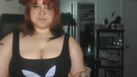 Snapshot of gothshawty101 chatting on 05-30-26, 03:31 Lady Venus online show from 05-30-26, 03:31
