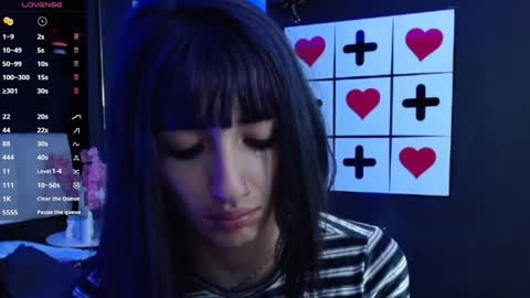 Meredith Alessandra online show from 11-21-25, 04:44