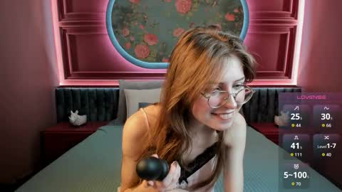 Snapshot of grace_blush chatting on 10-09-25, 06:55 Grace online show from 10-09-25, 06:55