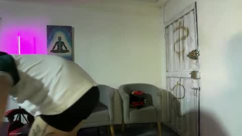 grace_davine online show from 06-01-26, 05:09