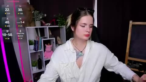 Grace online show from 07-30-26, 02:21