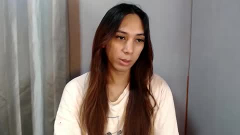 Snapshot of grace_for_youuu chatting on 04-27-26, 03:15 HoneyGrace online show from 04-27-26, 03:15