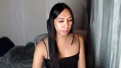 Snapshot of grace_for_youuu chatting on 08-03-26, 01:27 HoneyGrace online show from 08-03-26, 01:27