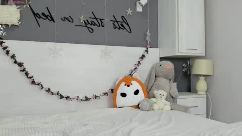 grace_louis online show from 12-05-25, 05:16