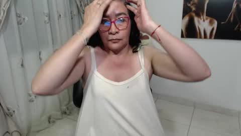 Snapshot of grace_mature_milf chatting on 09-24-25, 11:19 grace_mature_milf online show from 09-24-25, 11:19