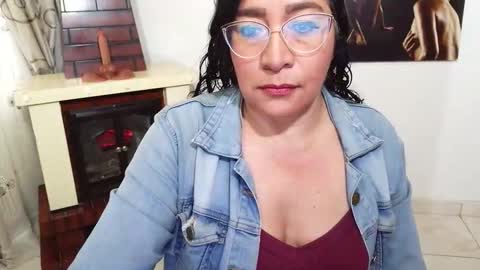 grace_mature_milf online show from 11-17-25, 11:27