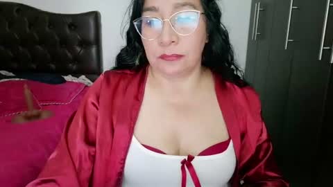 Snapshot of grace_mature_milf chatting on 06-29-26, 11:27 grace_mature_milf online show from 06-29-26, 11:27